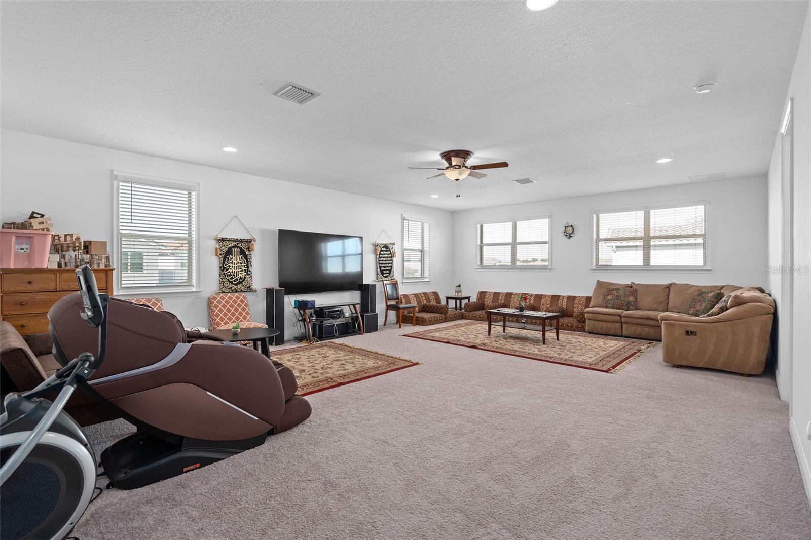 EAGLE CRK VILLAGE I - Residential