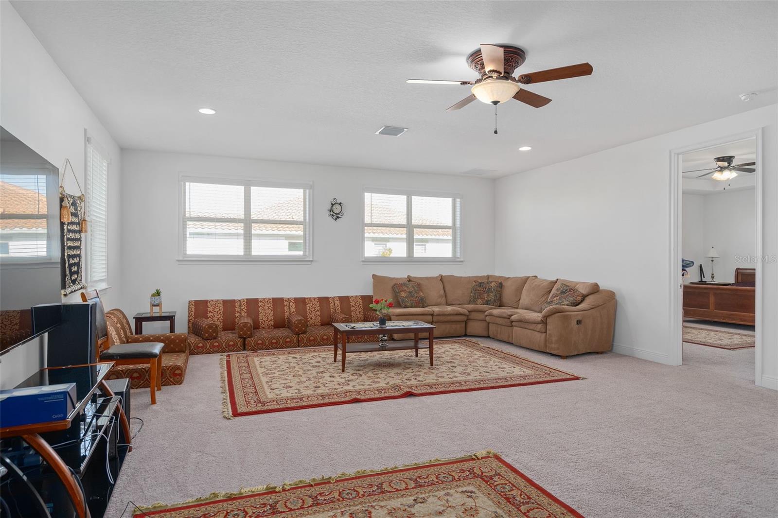 EAGLE CRK VILLAGE I - Residential