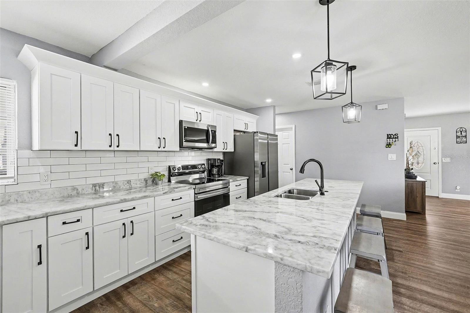 CAMPUS SHORES SUB - Residential