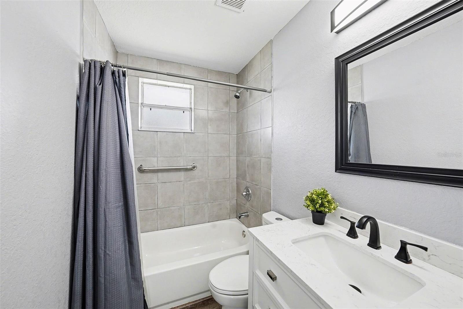 CAMPUS SHORES SUB - Residential