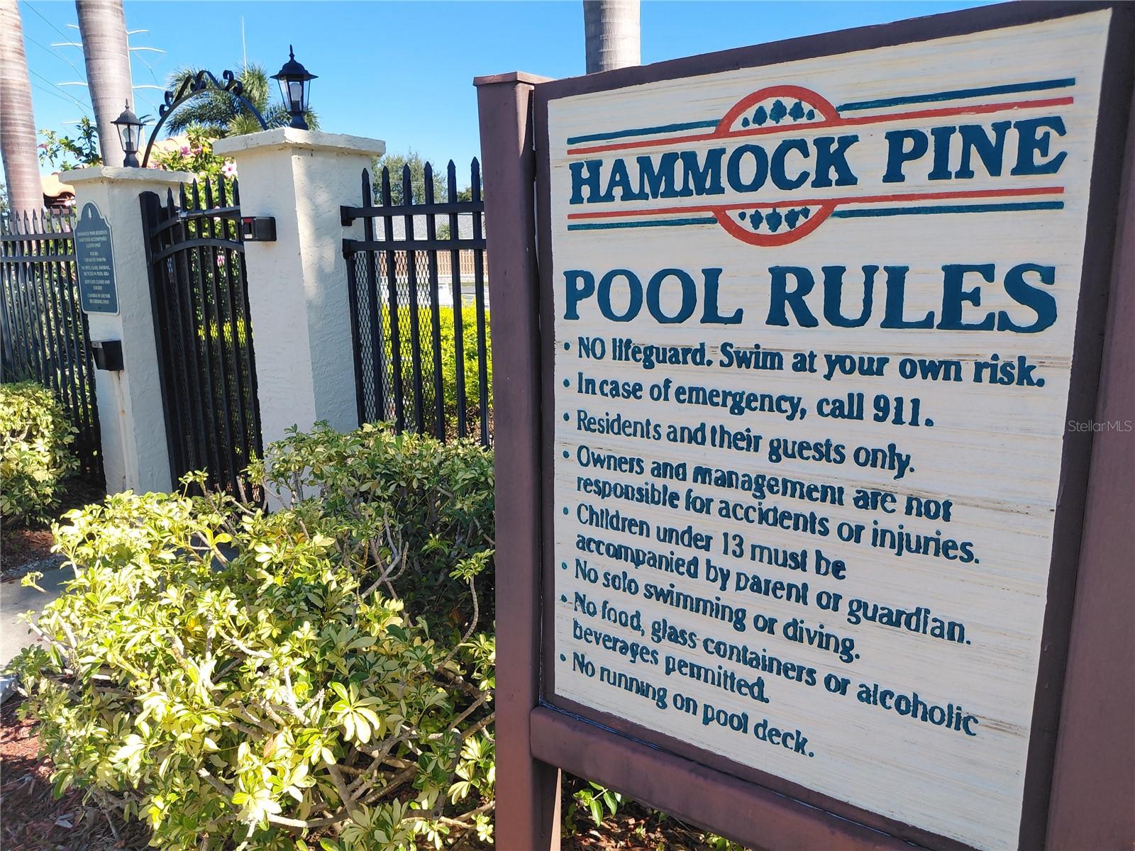 912 HAMMOCK PINE BOULEVARD 912