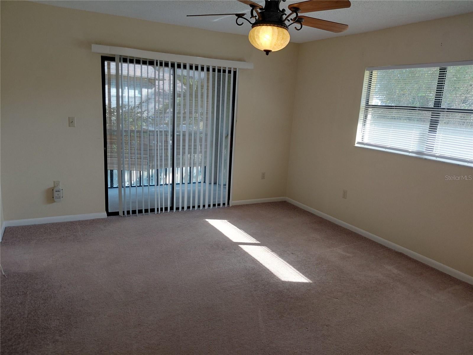 912 HAMMOCK PINE BOULEVARD 912