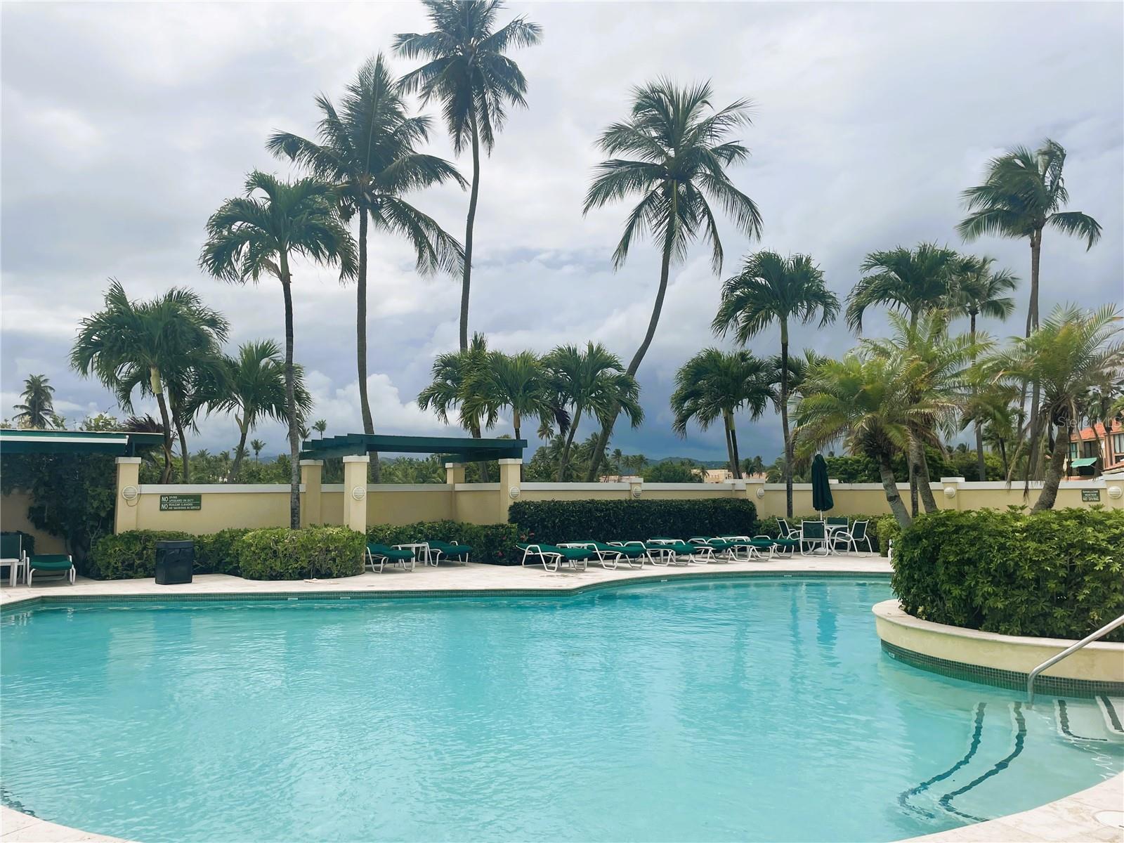 BEACH VILLAGE, PALMAS DEL MAR - Residential