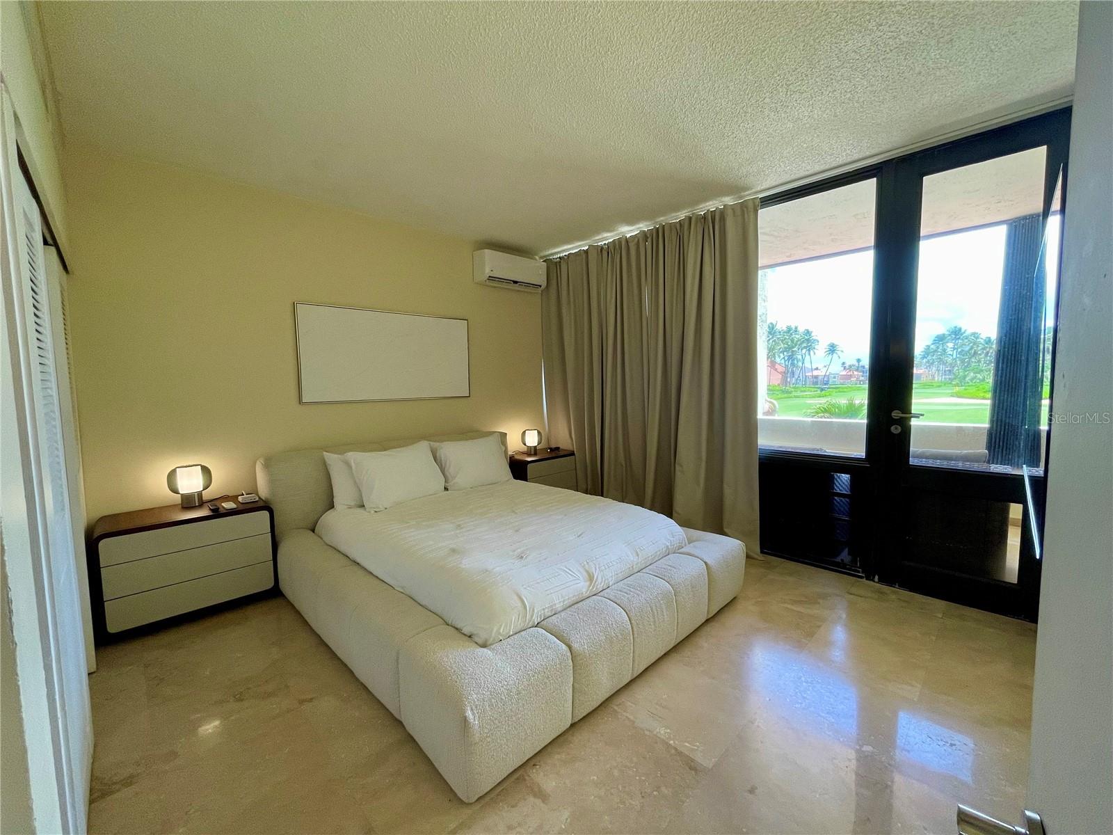 BEACH VILLAGE, PALMAS DEL MAR - Residential