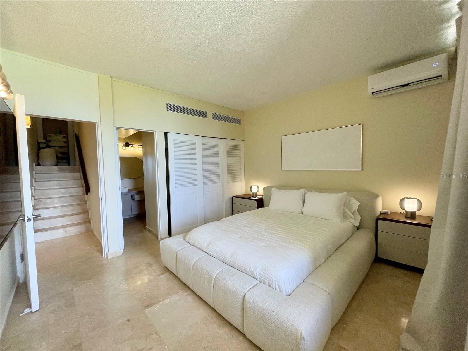 BEACH VILLAGE, PALMAS DEL MAR - Residential
