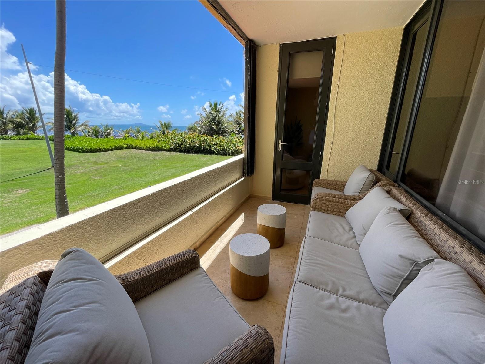 BEACH VILLAGE, PALMAS DEL MAR - Residential