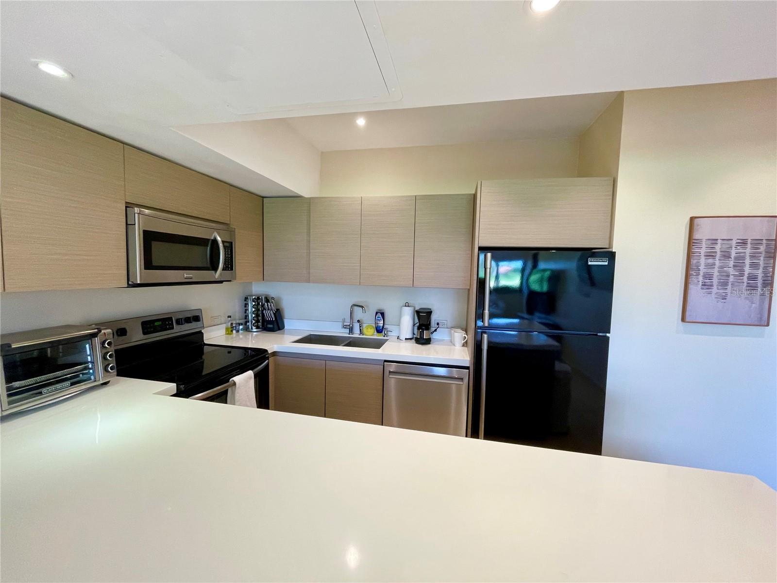 BEACH VILLAGE, PALMAS DEL MAR - Residential