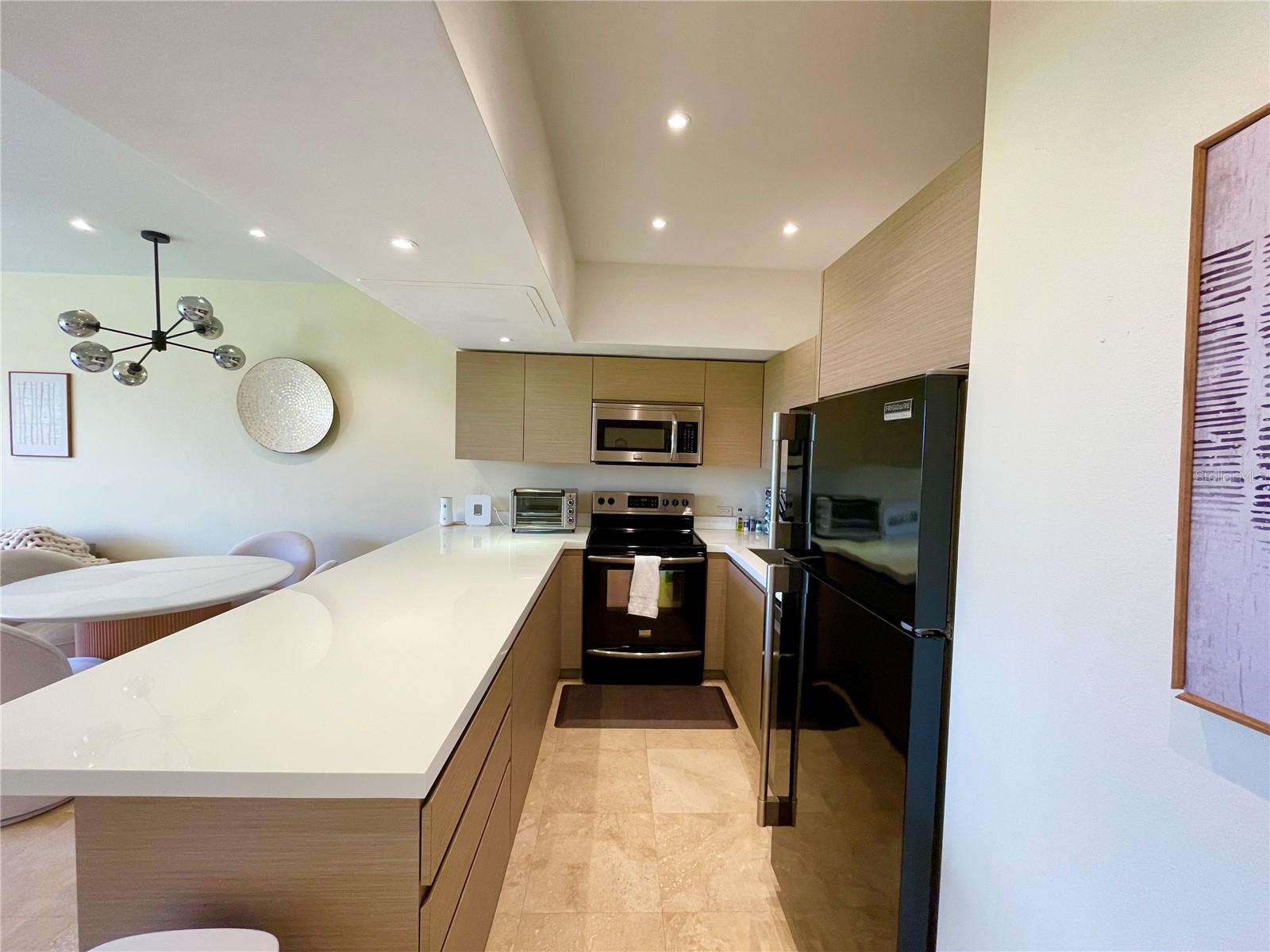 BEACH VILLAGE, PALMAS DEL MAR - Residential