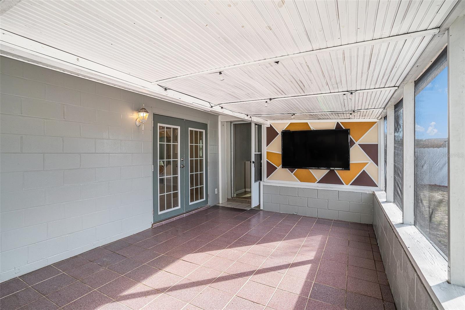 SOUTHWOOD HILLS UNIT 01 - Residential