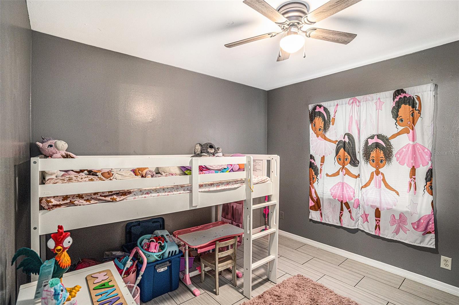 SOUTHWOOD HILLS UNIT 01 - Residential