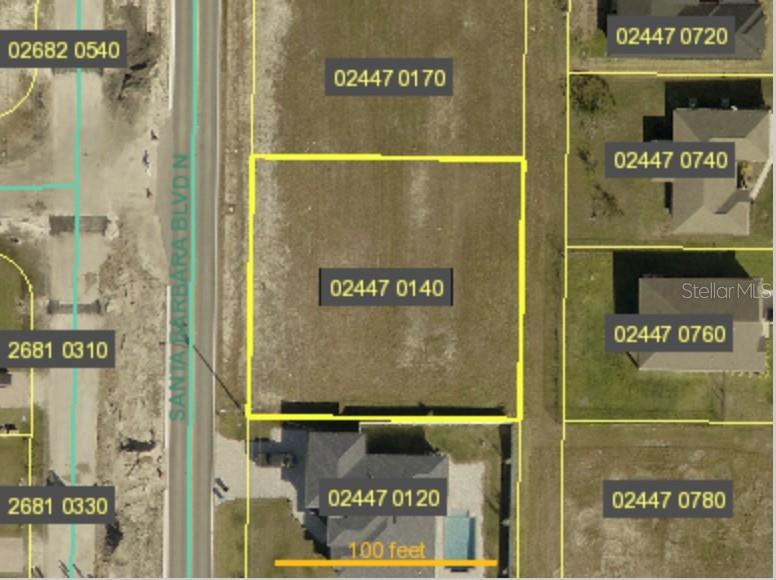 Excellent oversized land close to commercial corridor and schools. There are three lots 14/15/16, 14,985 Sqf. Near shops, great for investment or for building your home.