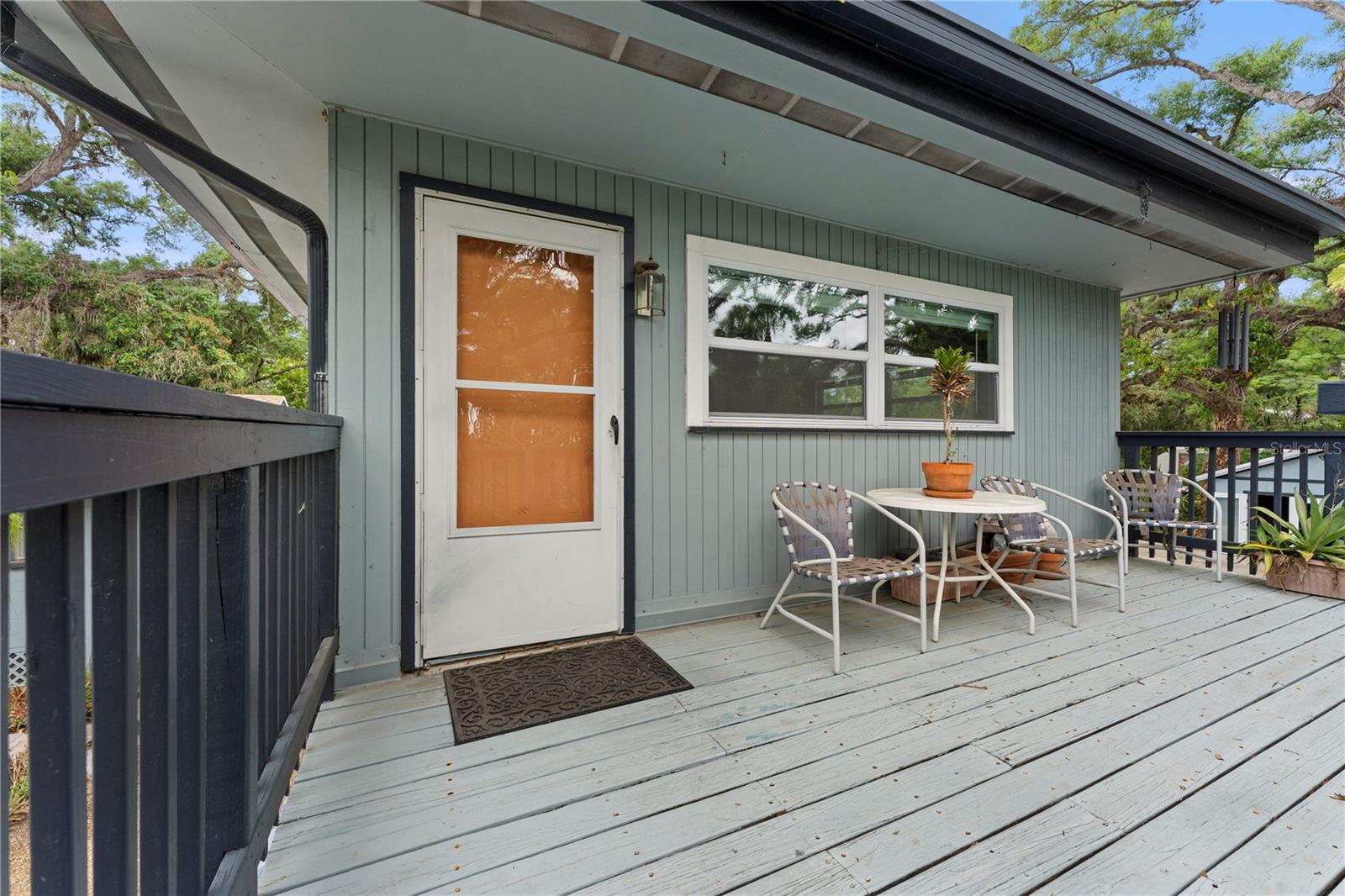 PALM GROVE - Residential