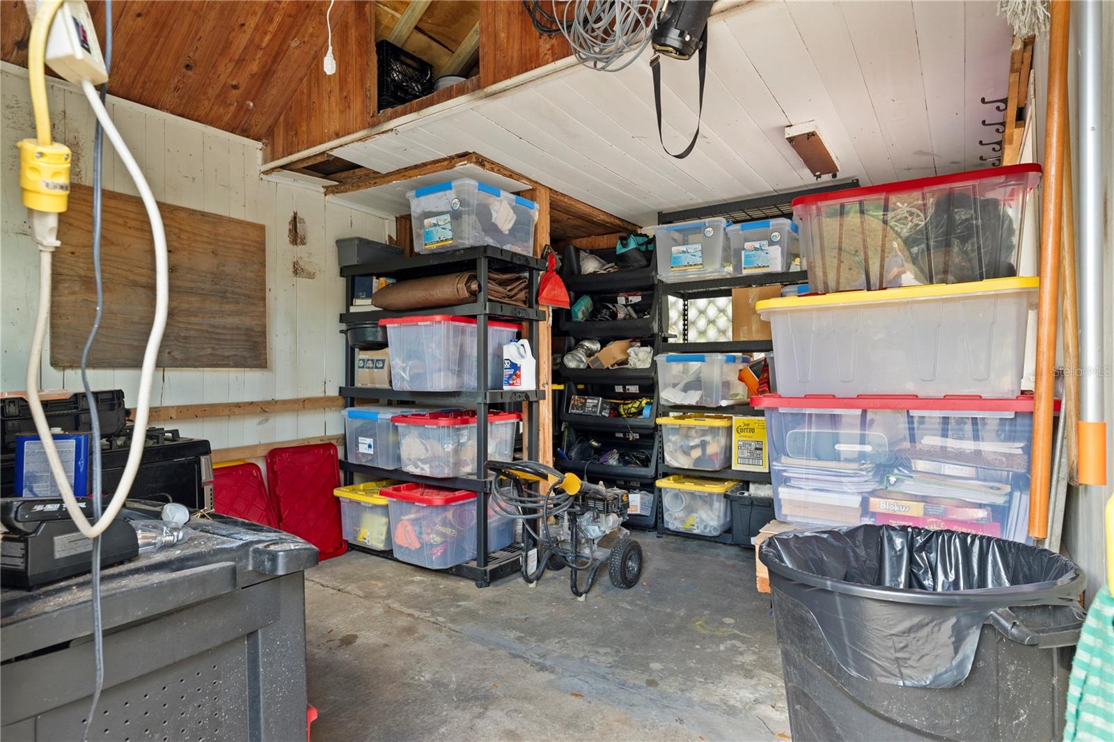 PALM GROVE - Residential