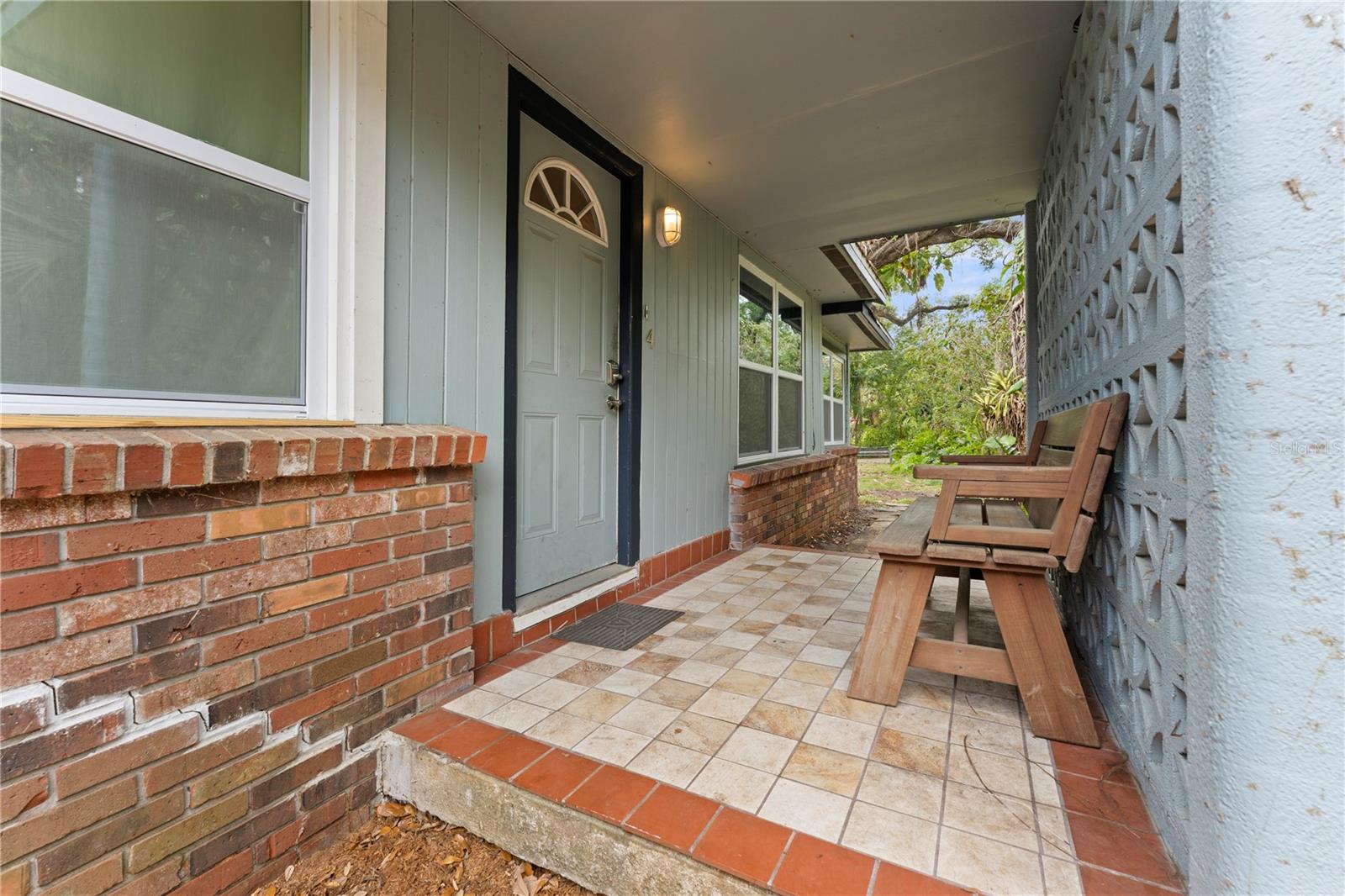 PALM GROVE - Residential