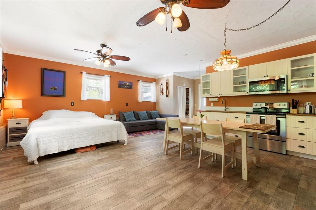 Photo of 1335 40th Street, Sarasota, FL 34234 (MLS # A4688091)