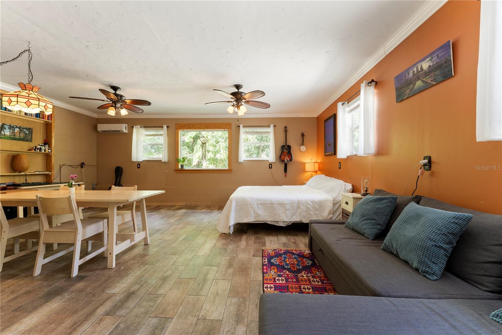 PALM GROVE - Residential