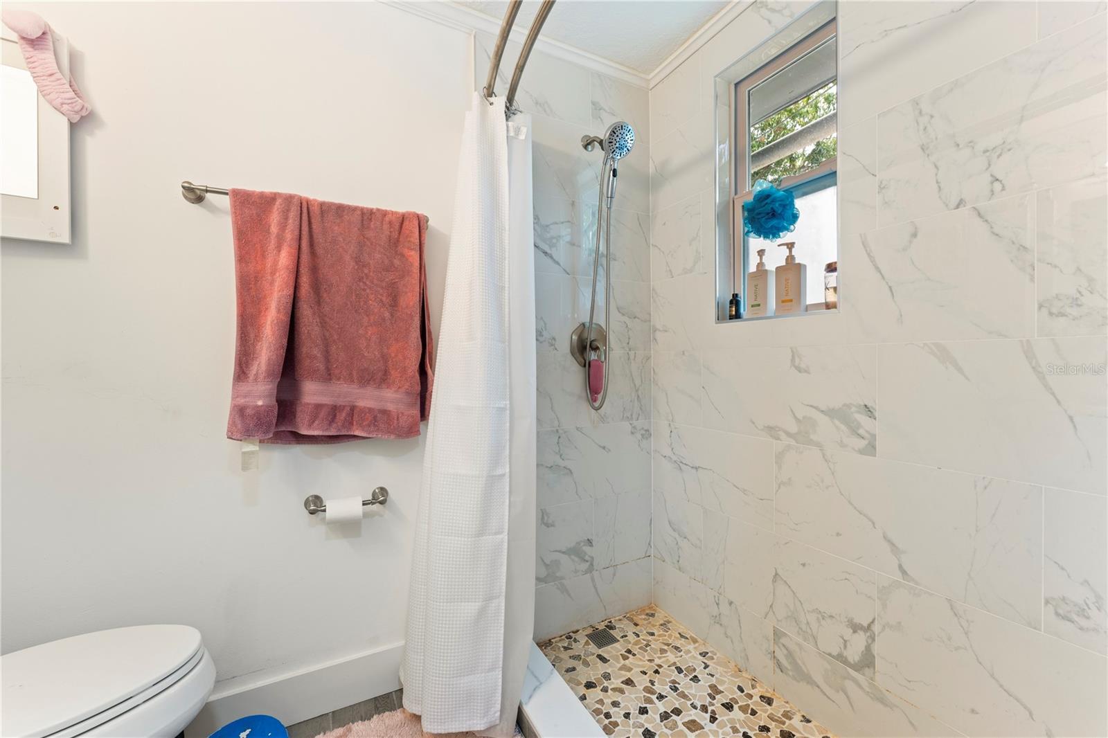 PALM GROVE - Residential