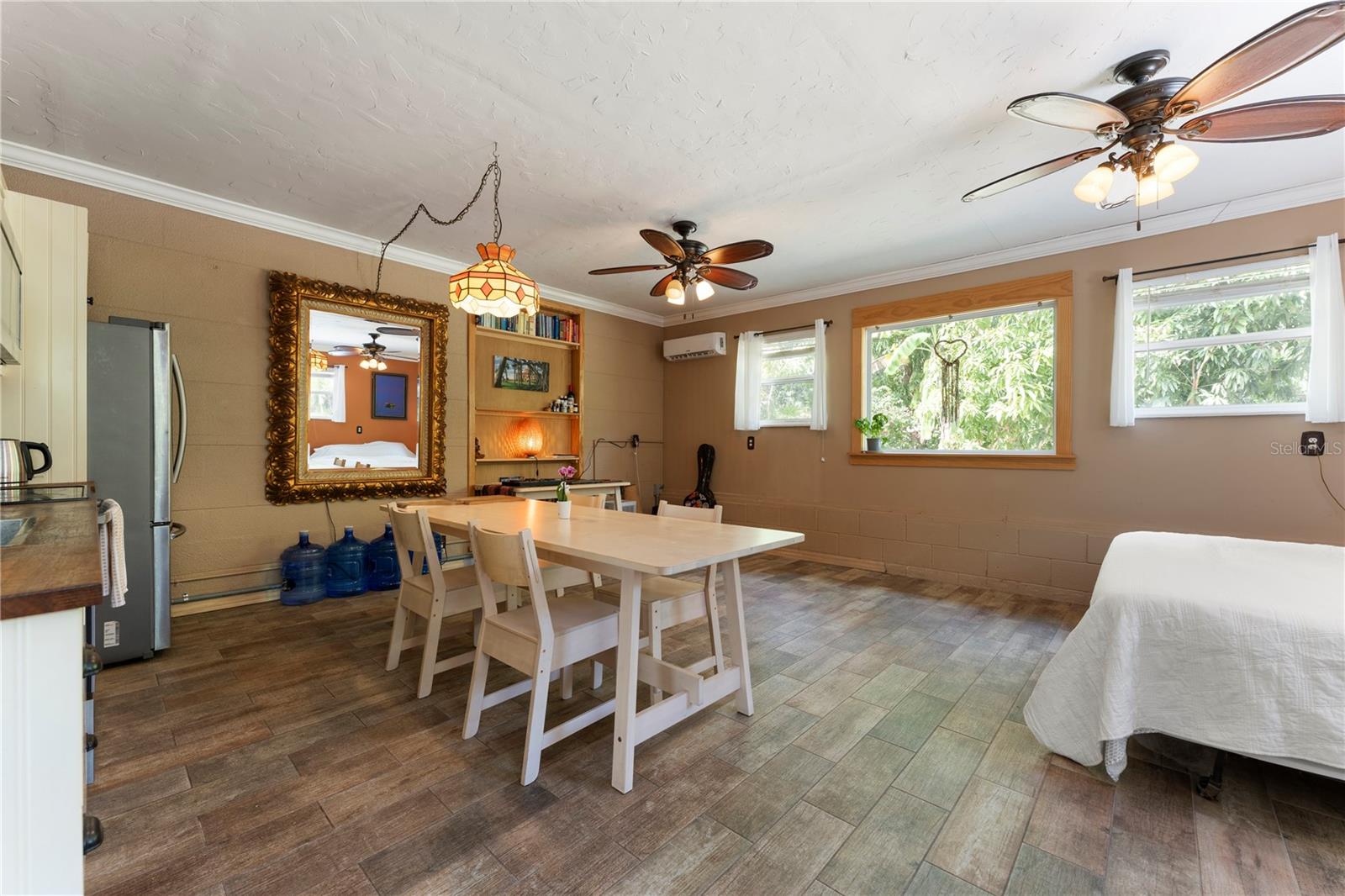 PALM GROVE - Residential