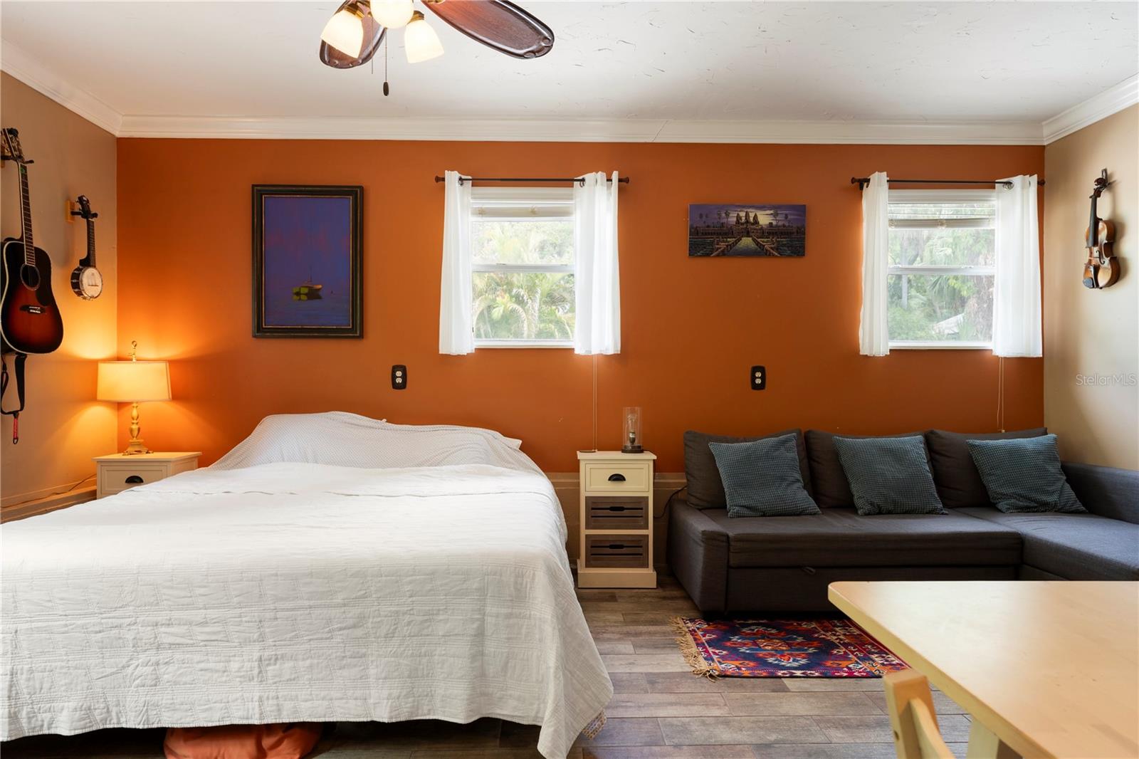 PALM GROVE - Residential