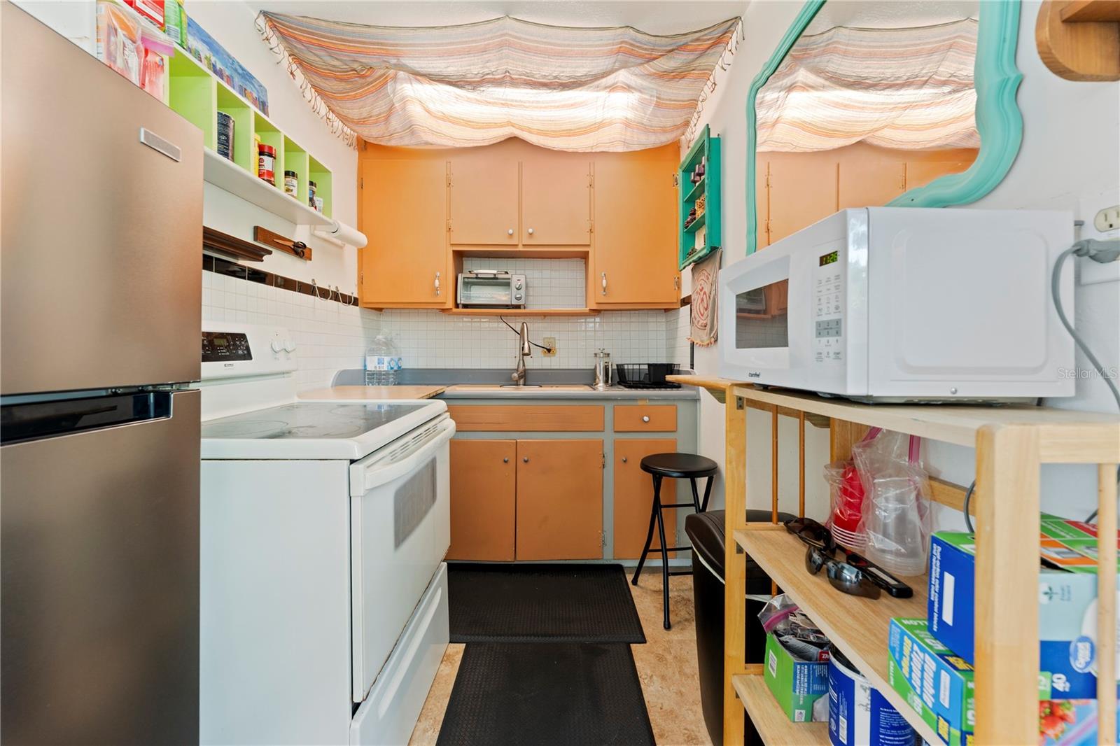 PALM GROVE - Residential