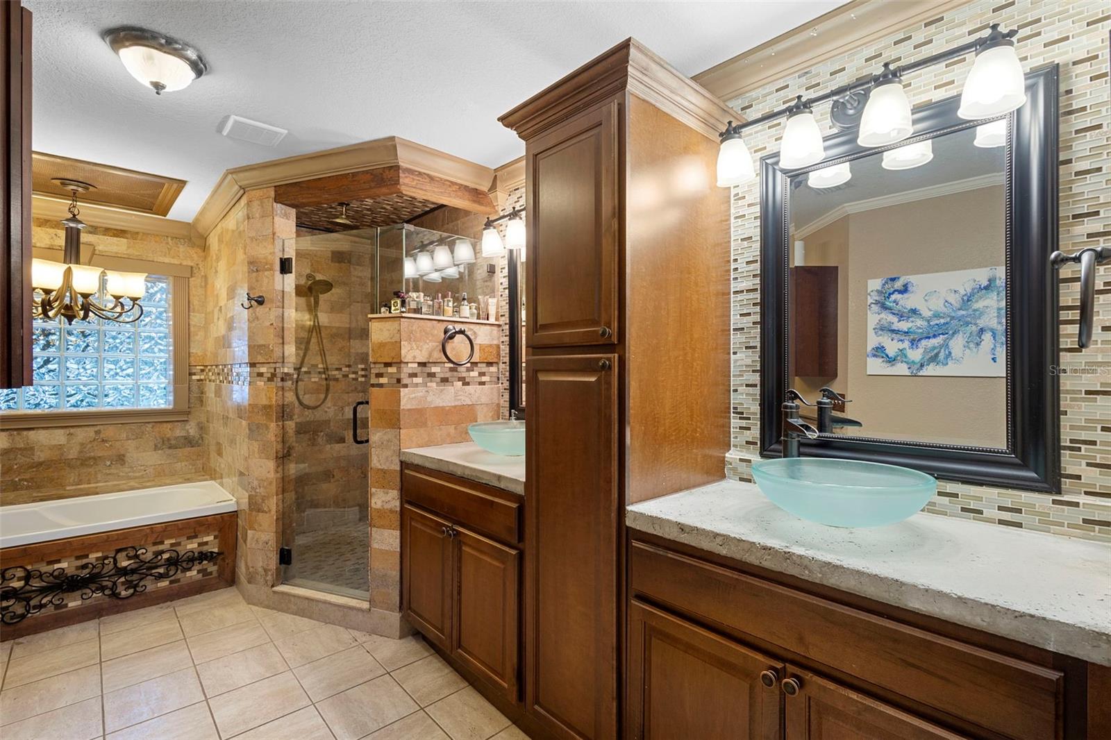 LONGBOAT LANDING - Residential