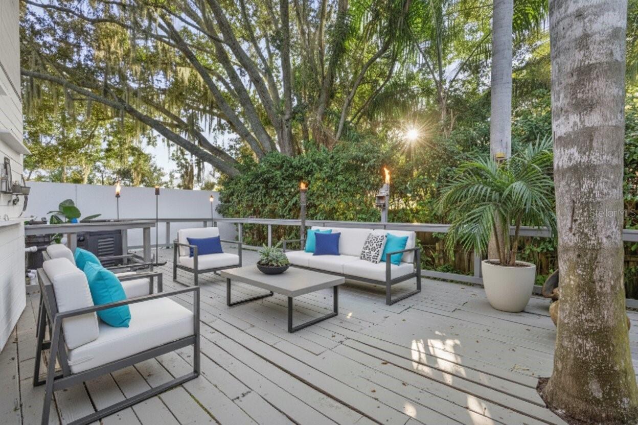 LONGBOAT LANDING - Residential