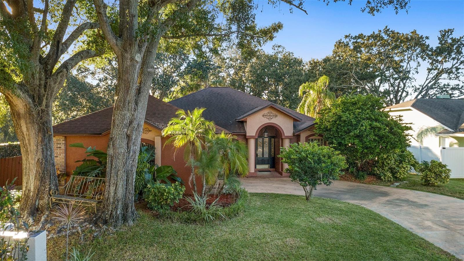 LONGBOAT LANDING - Residential