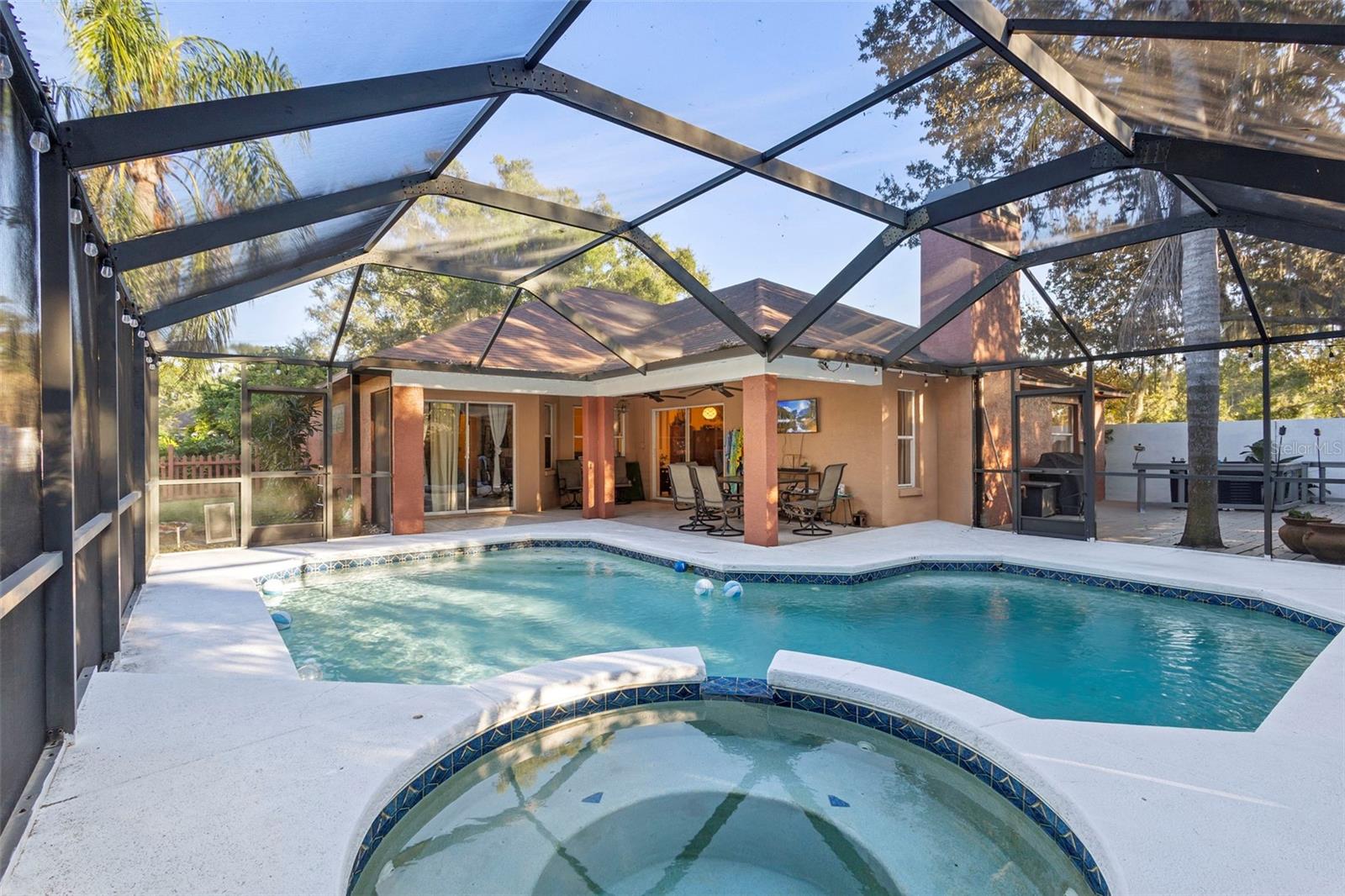 LONGBOAT LANDING - Residential