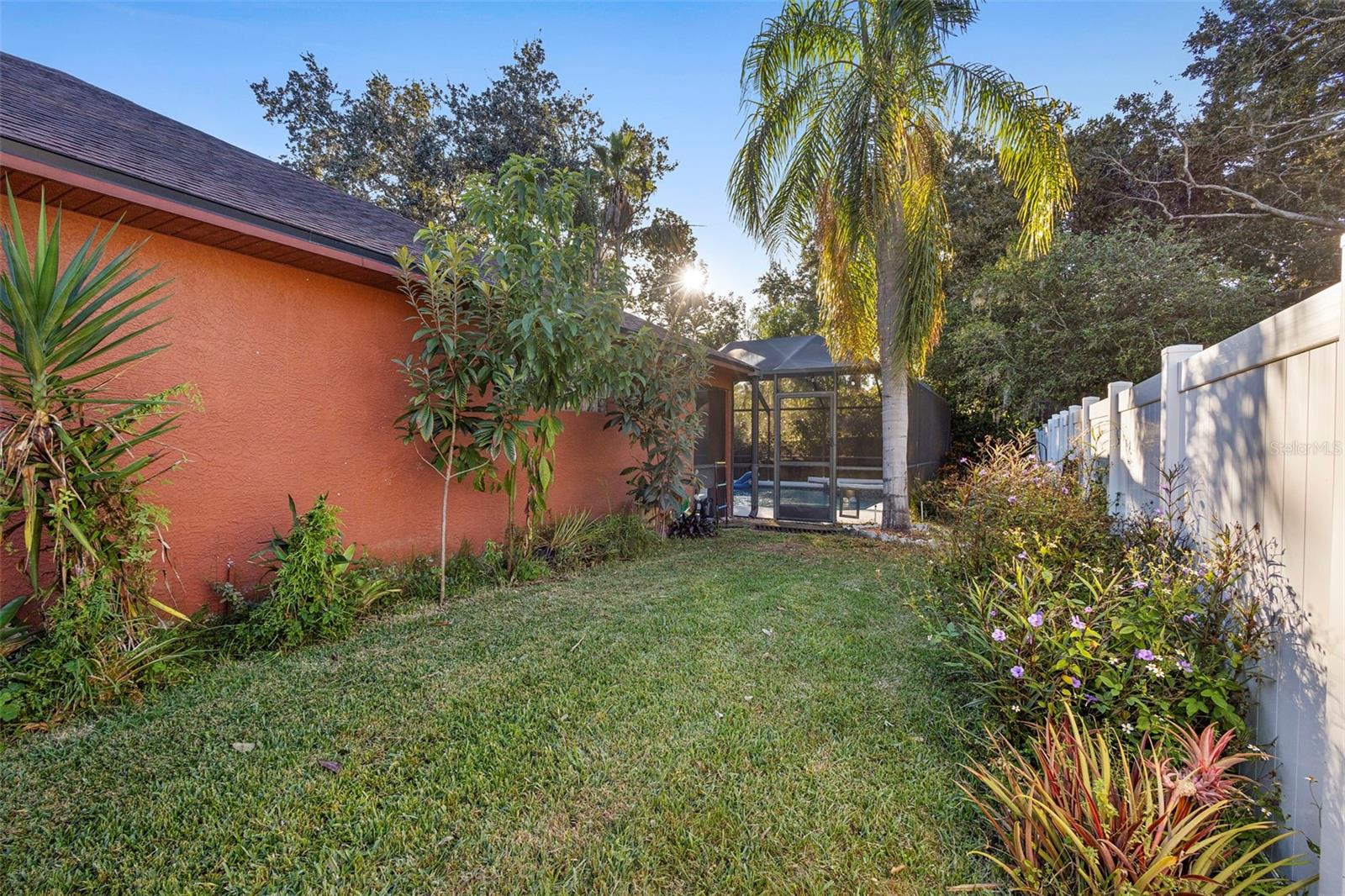 LONGBOAT LANDING - Residential