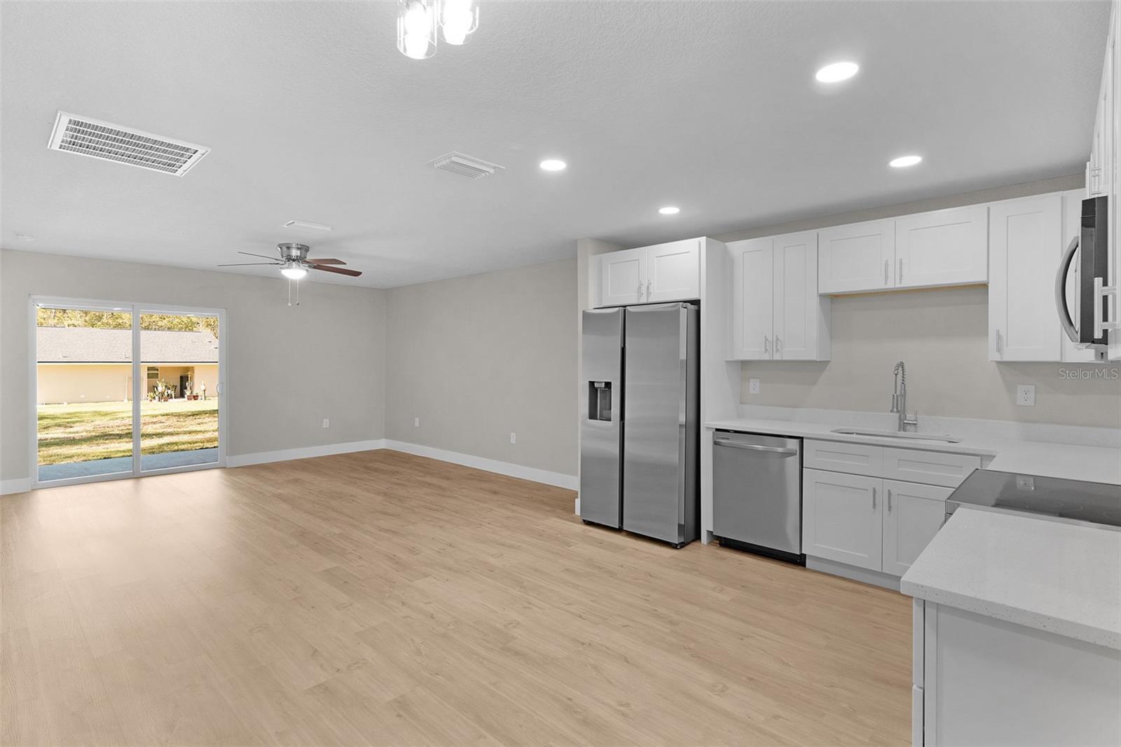 CITRUS SPGS UNIT 01 - Residential Lease