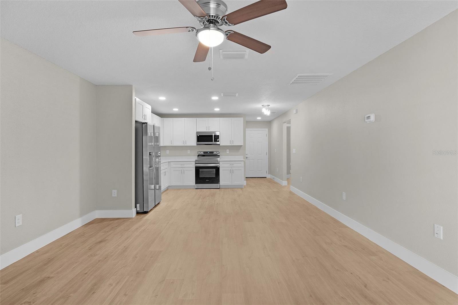 CITRUS SPGS UNIT 01 - Residential Lease