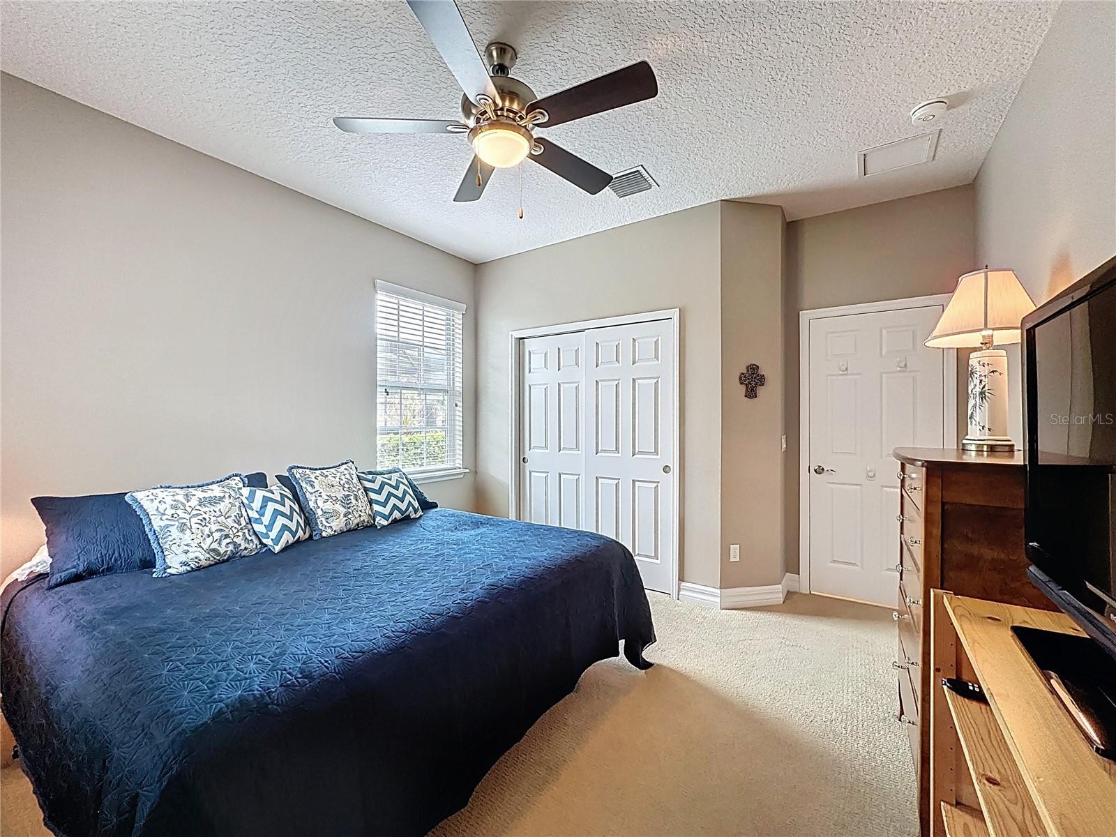 CASCADES OF GROVELAND (TRILOGY) - Residential