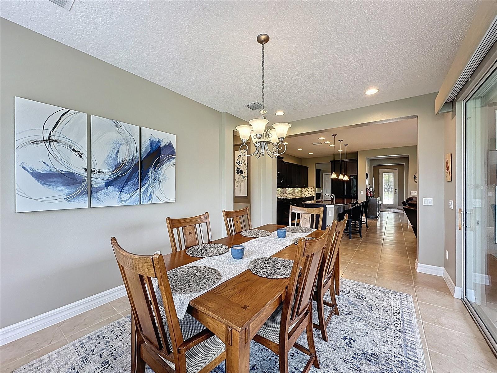 CASCADES OF GROVELAND (TRILOGY) - Residential