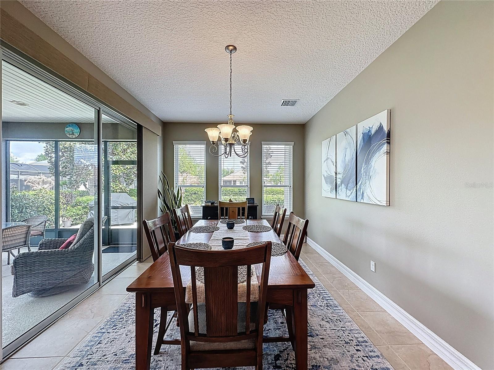 CASCADES OF GROVELAND (TRILOGY) - Residential