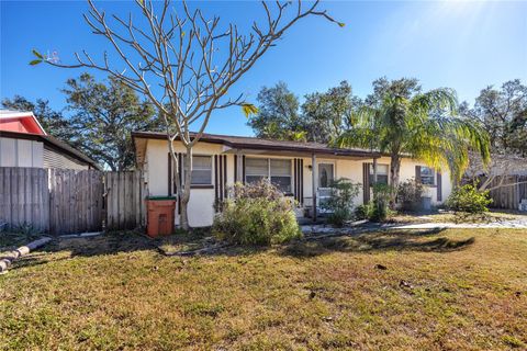 A home in SEMINOLE