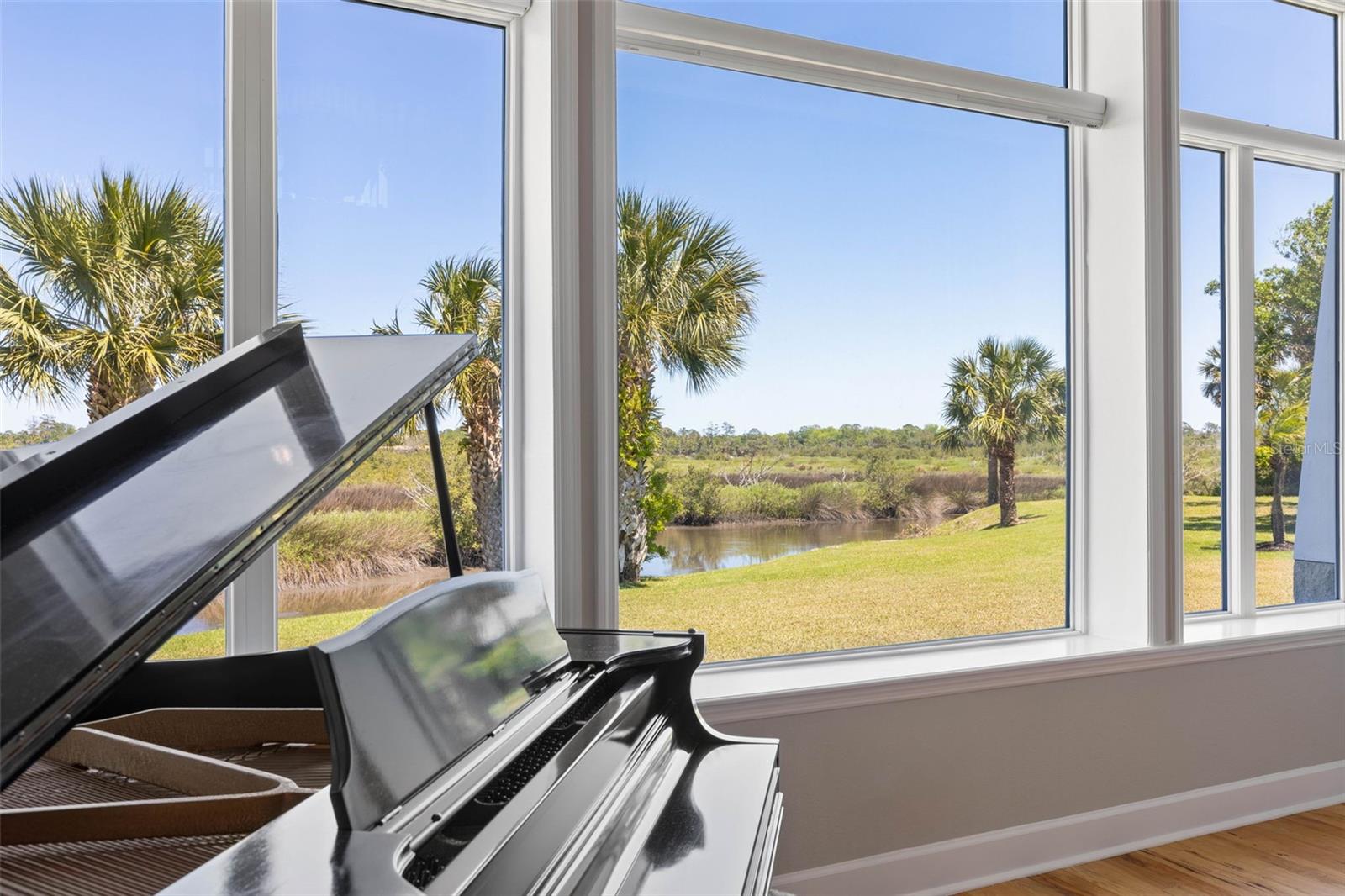 SANCTUARY - Residential