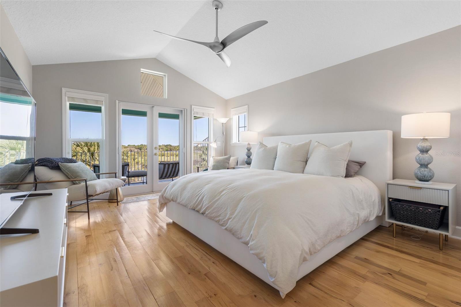 SANCTUARY - Residential