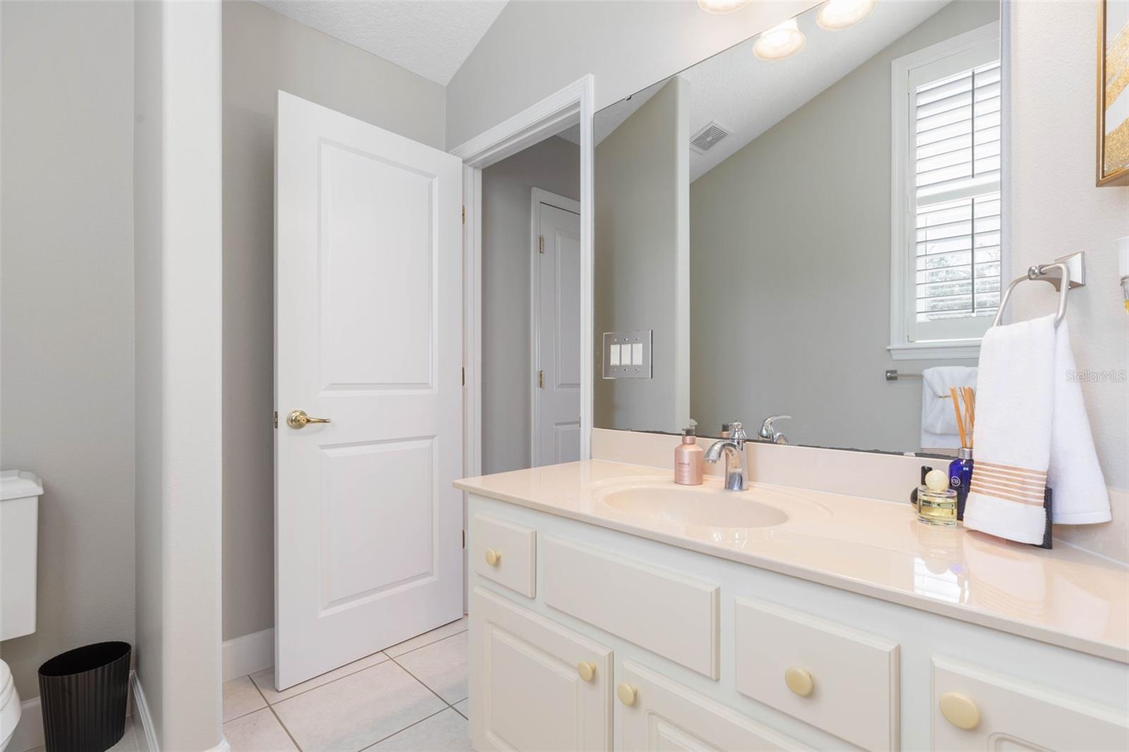 SANCTUARY - Residential