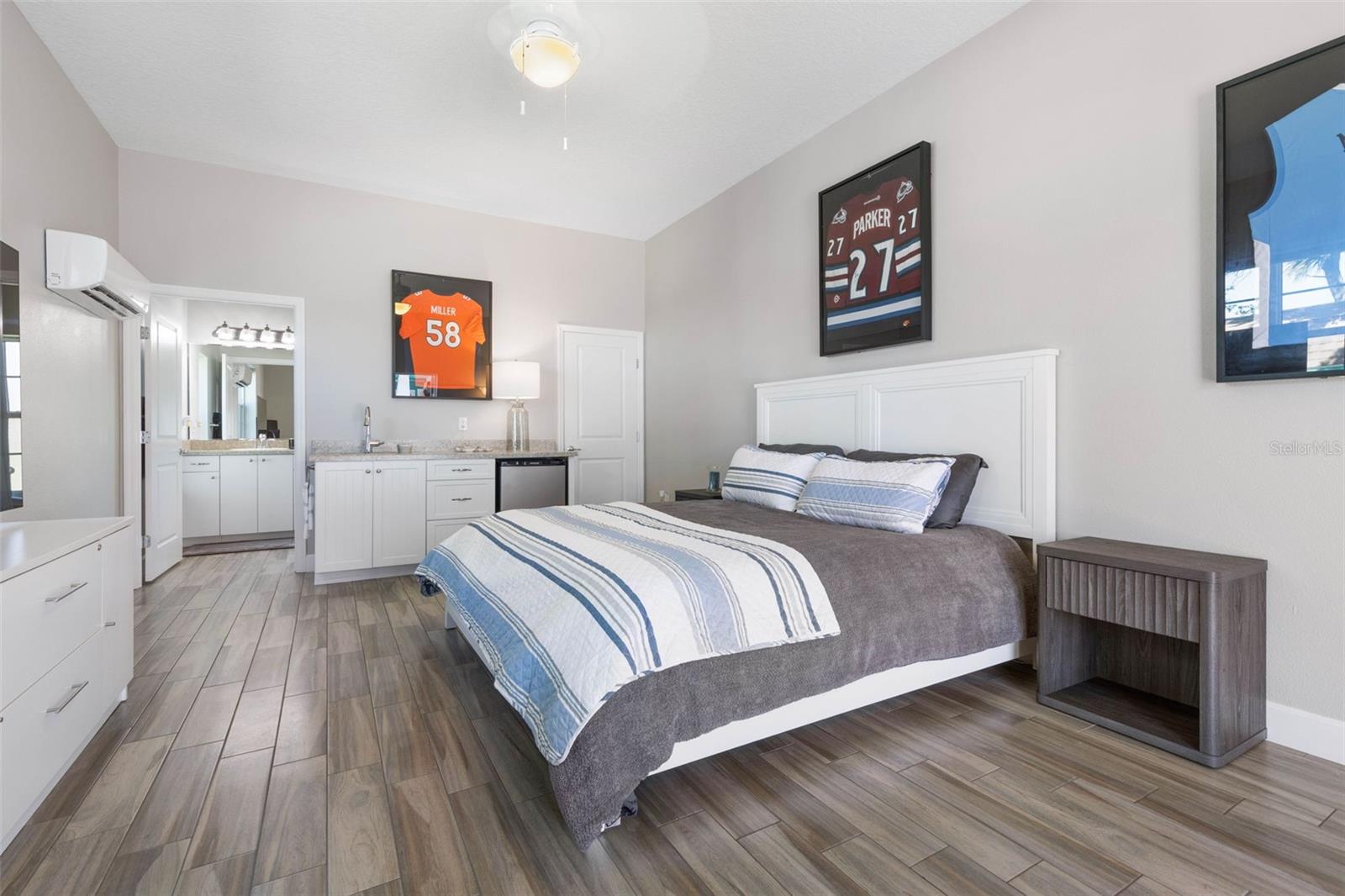 SANCTUARY - Residential