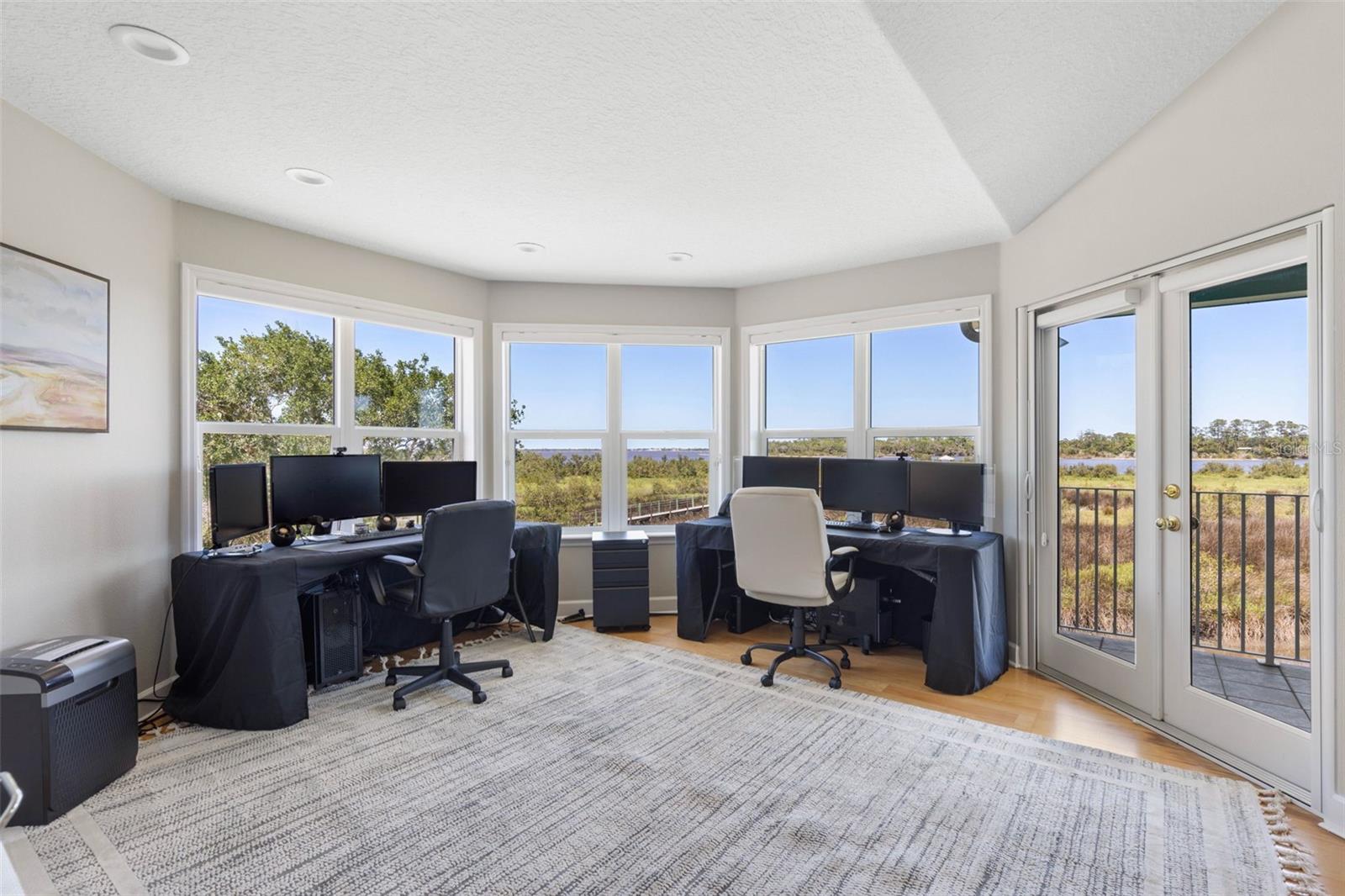 SANCTUARY - Residential