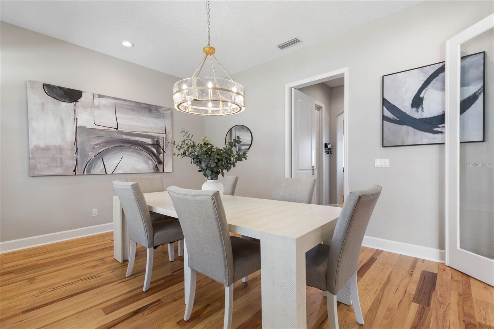 SANCTUARY - Residential