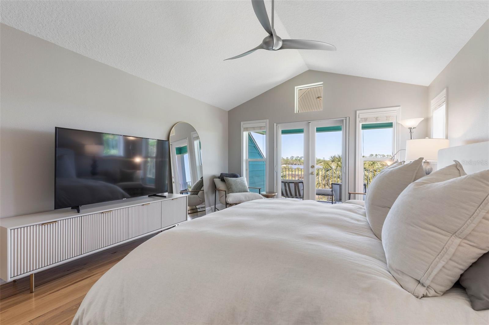 SANCTUARY - Residential