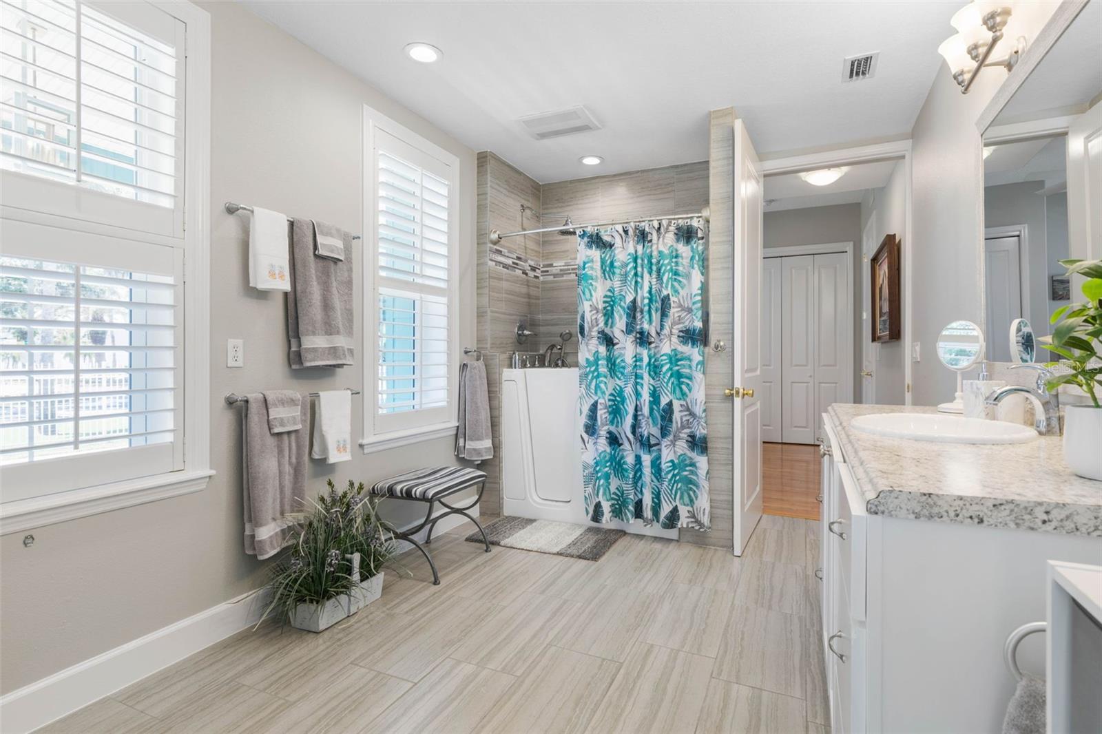 SANCTUARY - Residential