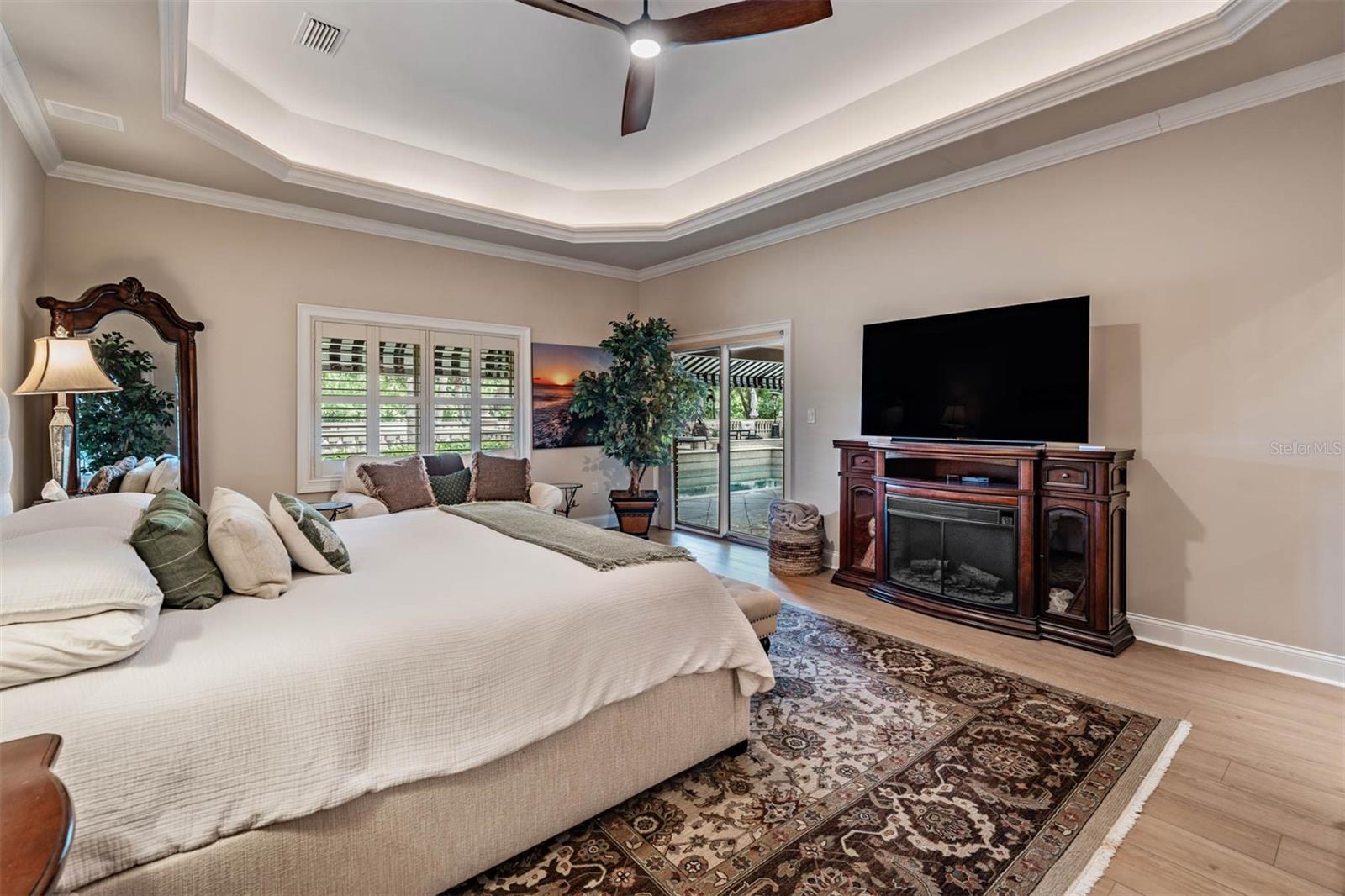 CHEVAL POLO & GOLF CL PHAS - Residential