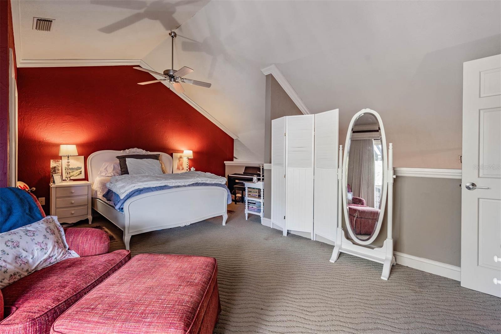CHEVAL POLO & GOLF CL PHAS - Residential