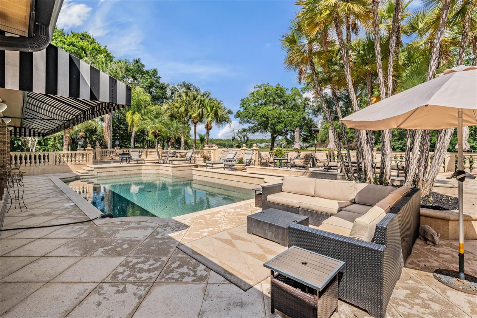 CHEVAL POLO & GOLF CL PHAS - Residential