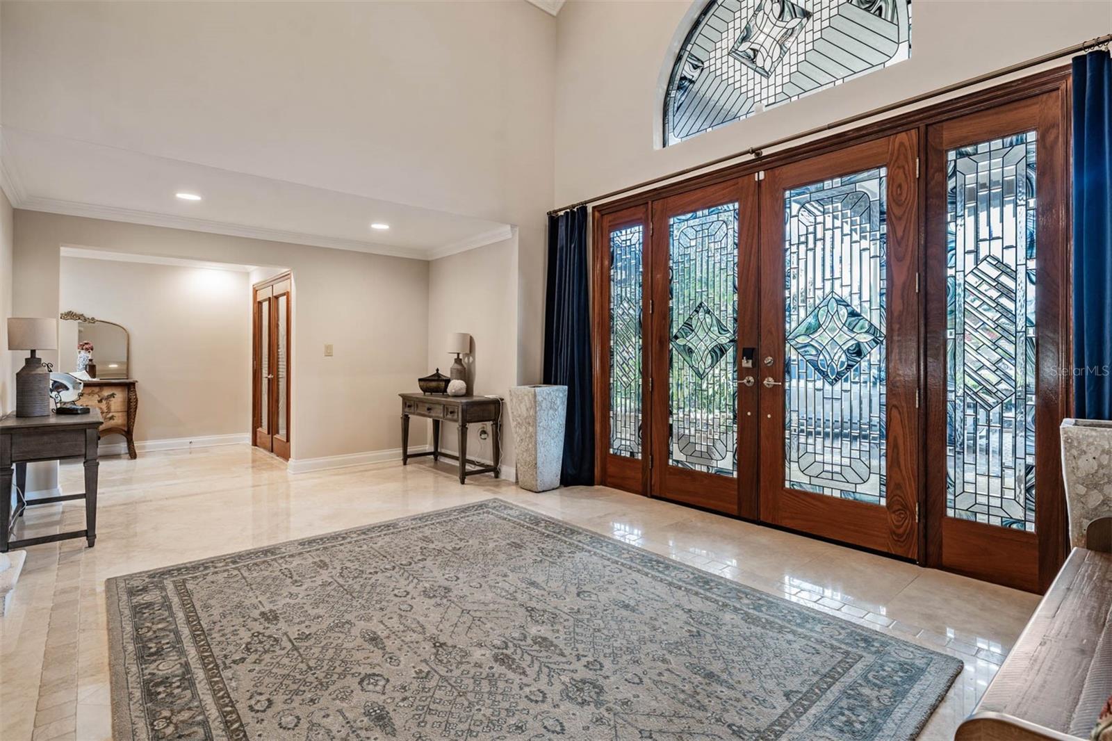 CHEVAL POLO & GOLF CL PHAS - Residential