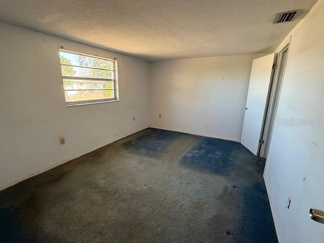 REGENCY PARK - Residential