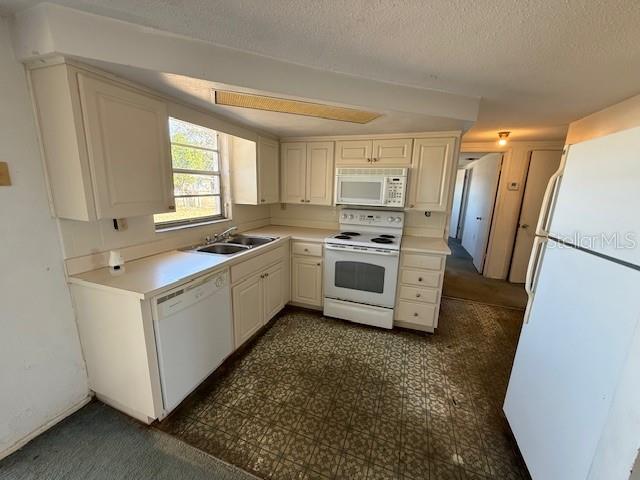 REGENCY PARK - Residential