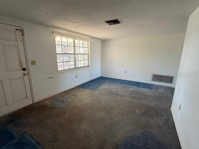 REGENCY PARK - Residential